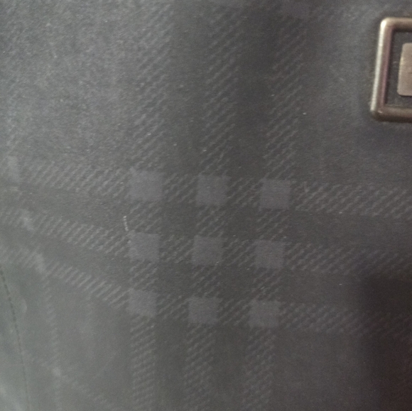 Burberry tote - Picture 2 of 9